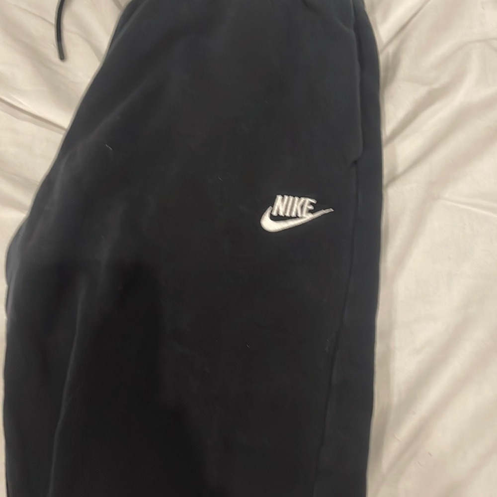 Small black Nike sweatpants
